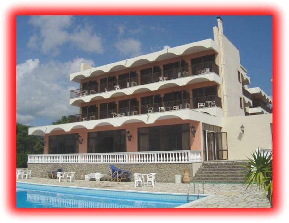 Front view of hotel Eliana Hotel Eliana