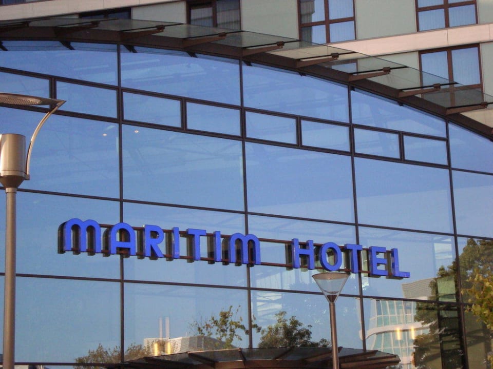 Außenansicht Maritim Hotel Düsseldorf