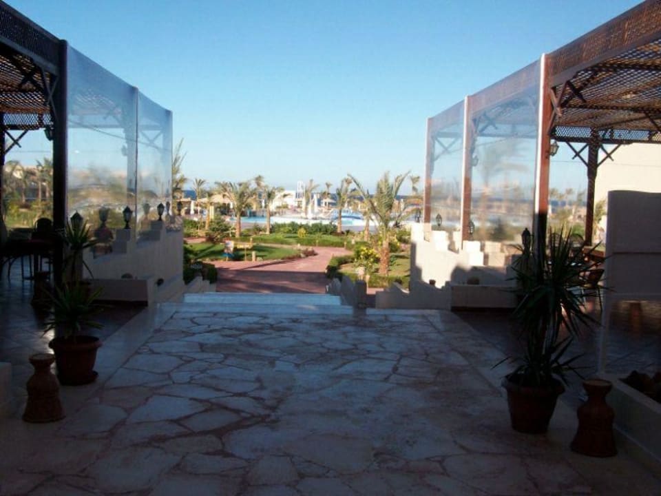 Blick von der Lobby aus gesehen Three Corners Sea Beach Resort