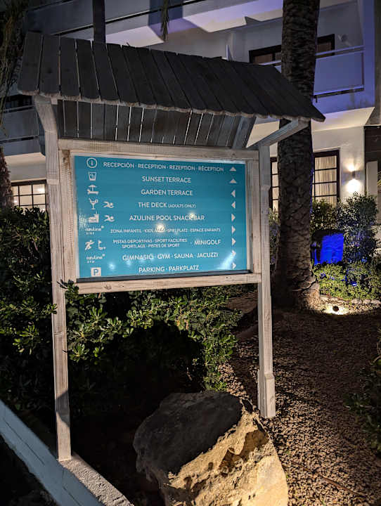 Gartenanlage azuLine Hotel Bergantin