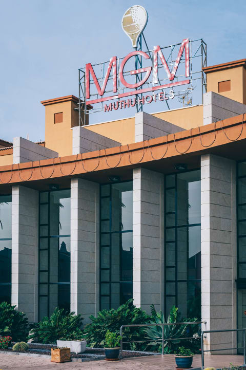 Außenansicht Grand Muthu Golf Plaza Hotel & Spa