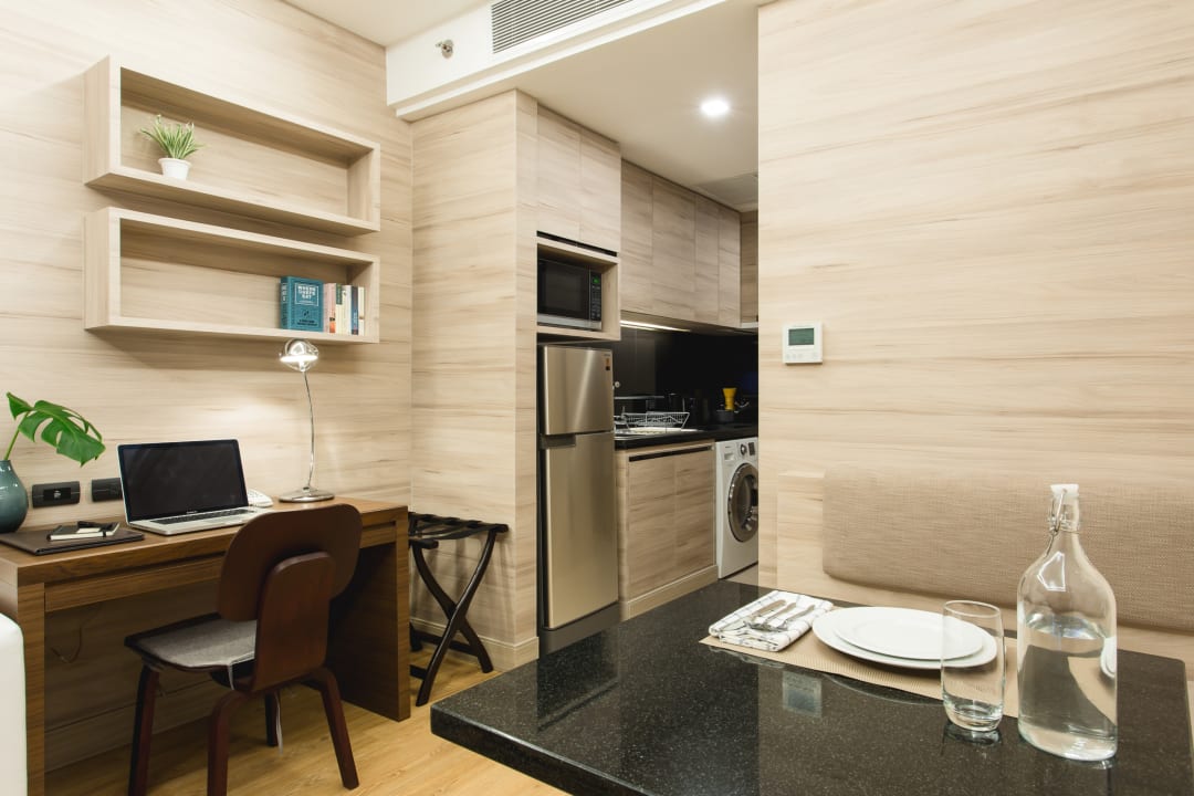 Zimmer Adelphi Forty-Nine