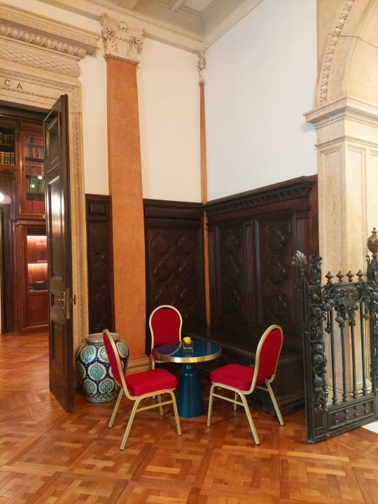 Lobby DoubleTree by Hilton Trieste