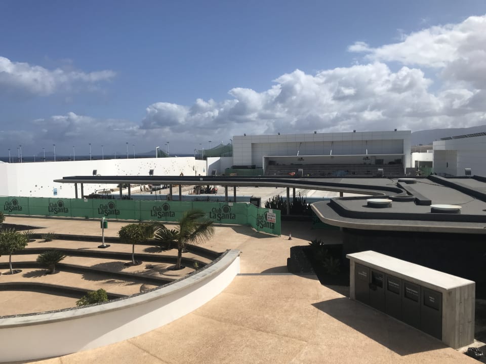 Pool Club La Santa