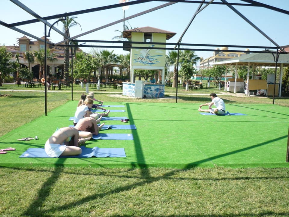 Ochtendgymnastiek Hane Family Resort