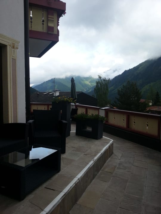 Pool/ Kaffeeterrasse Familotel Kaiserhof