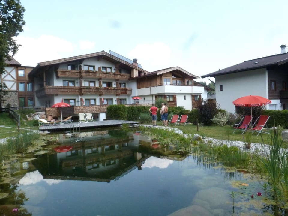 Hotel Hubertus - Gartenansicht Landgasthof Reitherwirt & Jagdhof Hubertus