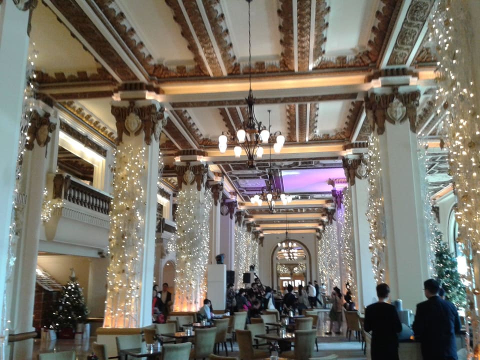 Foyer Hotel The Peninsula