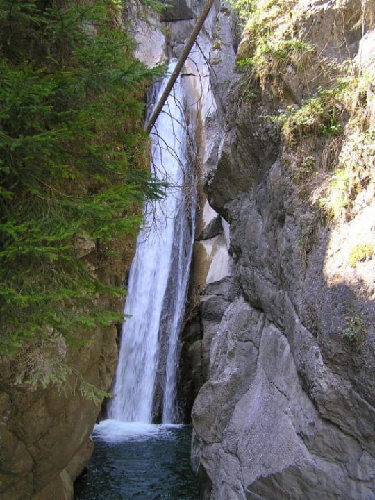 Wasserfall Hotel Feuriger Tatzwurm Hotel Feuriger Tatzlwurm