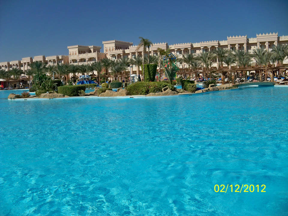 Бассейн Pickalbatros Palace Resort