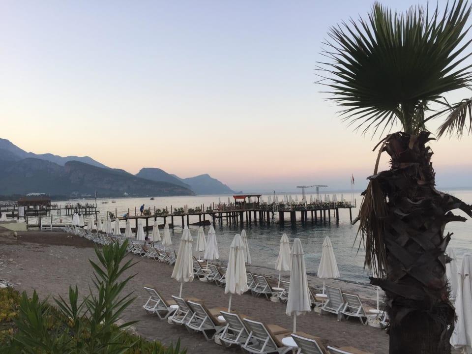 Obere Terrasse Crystal Flora Beach Resort
