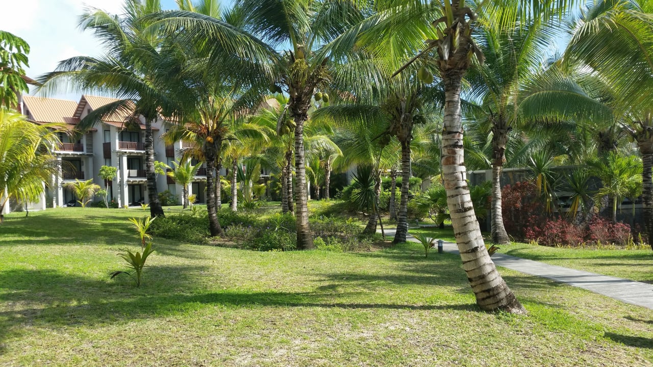Garden View 2 Crystals Beach Resort Belle Mare, a member of Radisson Individuals