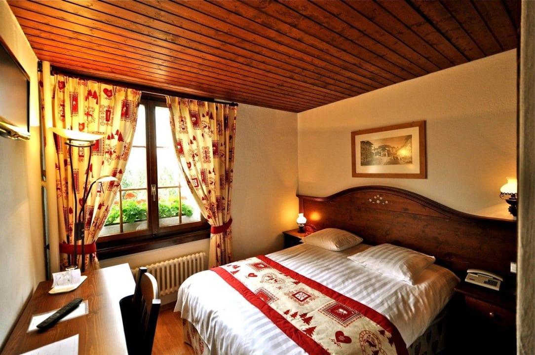 Gruérienne Room (economic) Hôtel de Gruyères