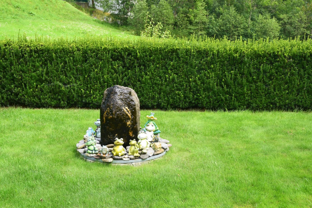 Gartenanlage Frühstückspension Hannelore Willi