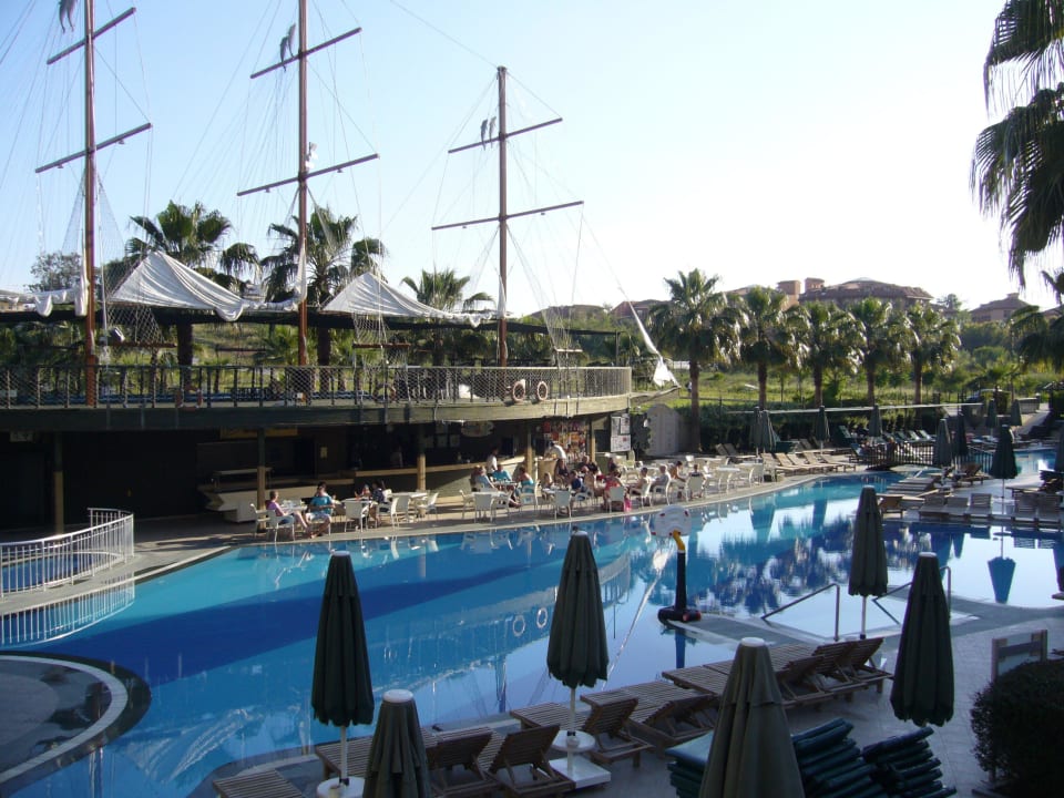 Blick von der Terrasse Can Garden Resort
