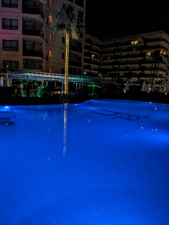 Pool Hotel MS Amaragua
