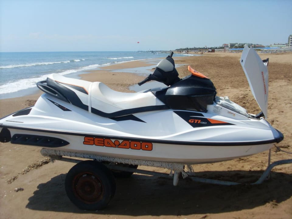 Jetski Hotel Orfeus Park