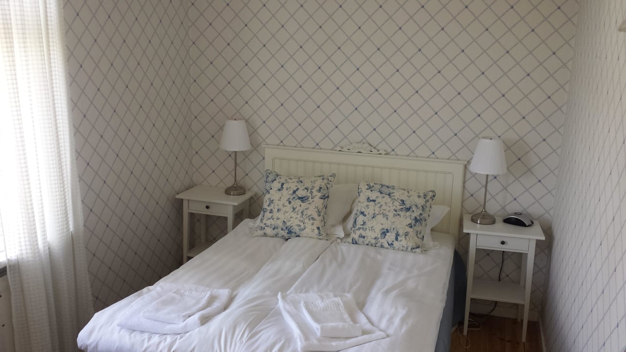 Zimmer 25 Göta Hotell