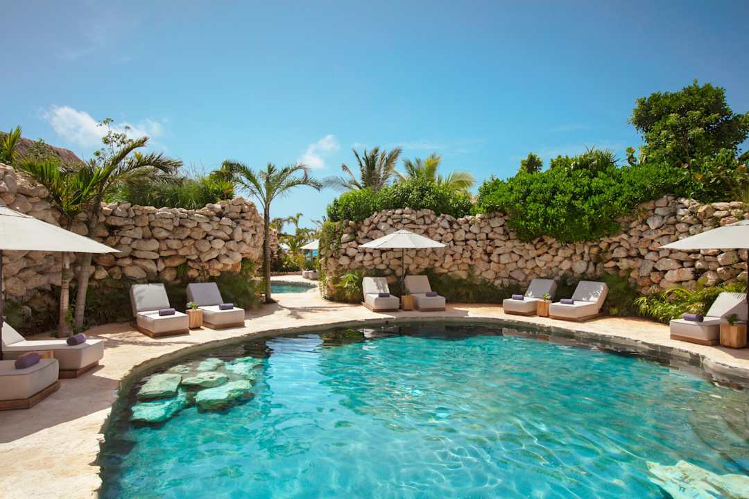 Pool Secrets Moxché Playa del Carmen