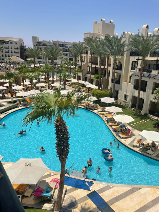 Pool Steigenberger Aqua Magic