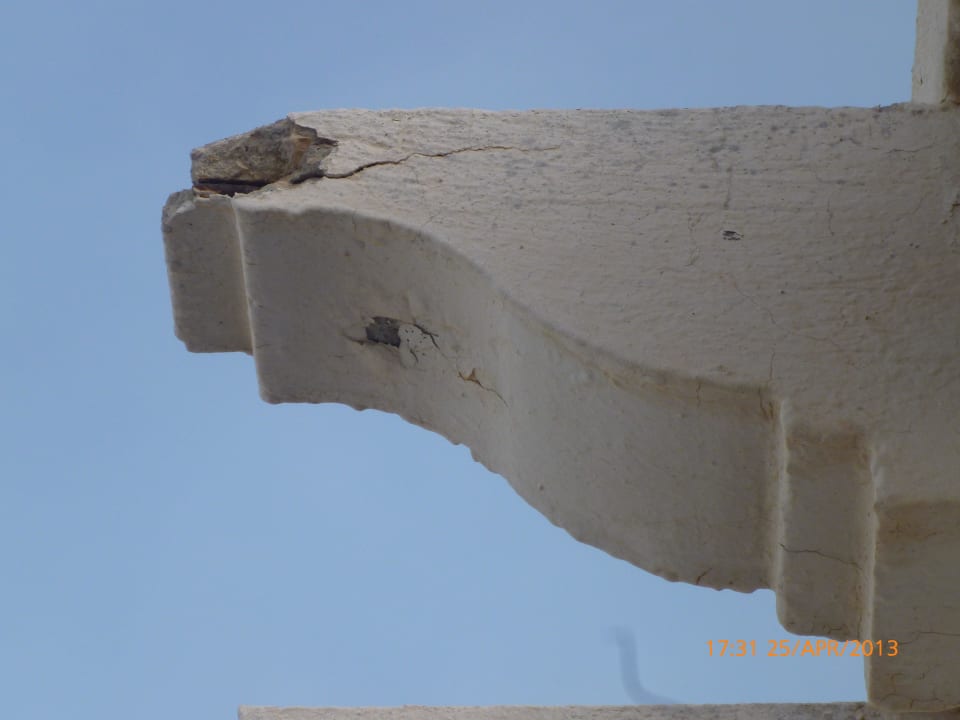 Lebensgefahr auf dem Balkon Hotel El Mouradi Djerba Menzel