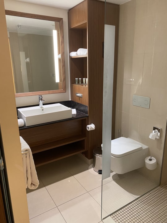 Zimmer Courtyard by Marriott Wiesbaden-Nordenstadt