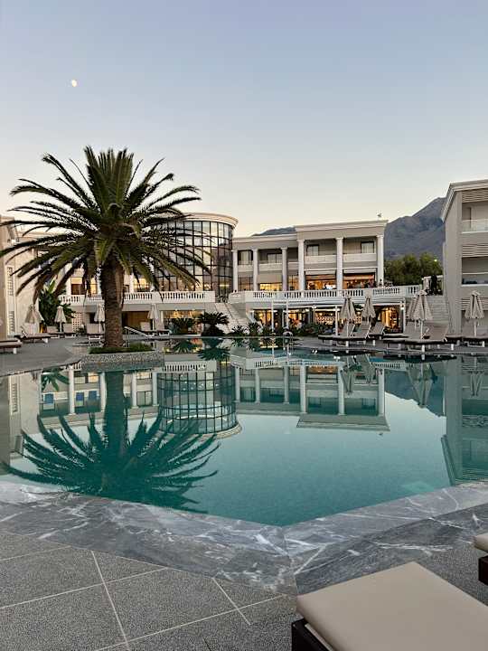 Pool Mythos Palace Resort & Spa