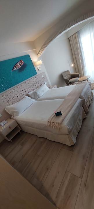 Zimmer Iberostar Waves Royal Andalus