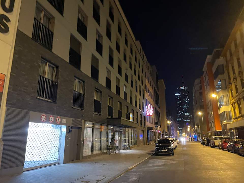 Außenansicht Holiday Inn – the niu, Charly Frankfurt City