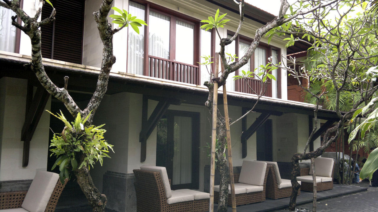 Premier Deluxe Room Puri Santrian