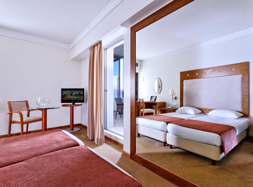 Double Room Atrion Hotel