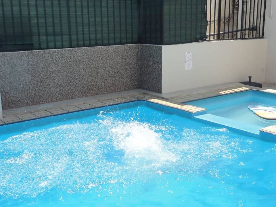 Basen Damiani Hotel