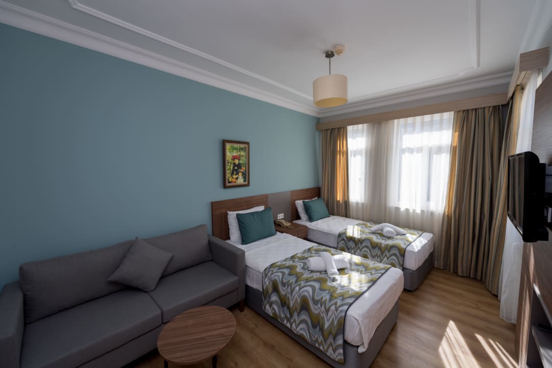 Zimmer Side Village Hotel