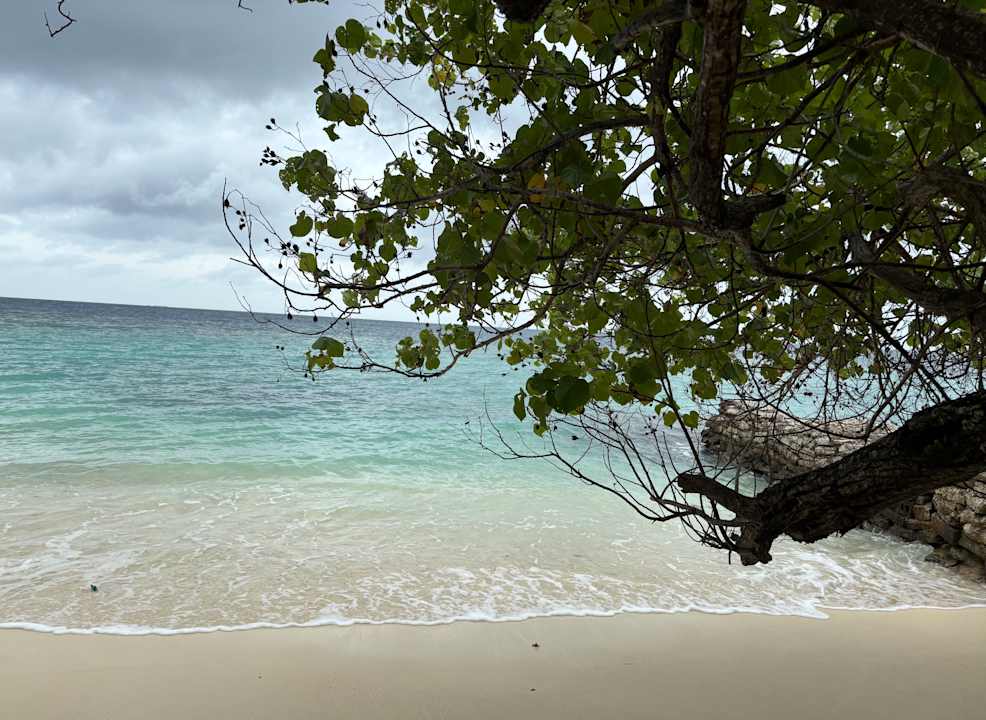 Strand Equator Village Resort