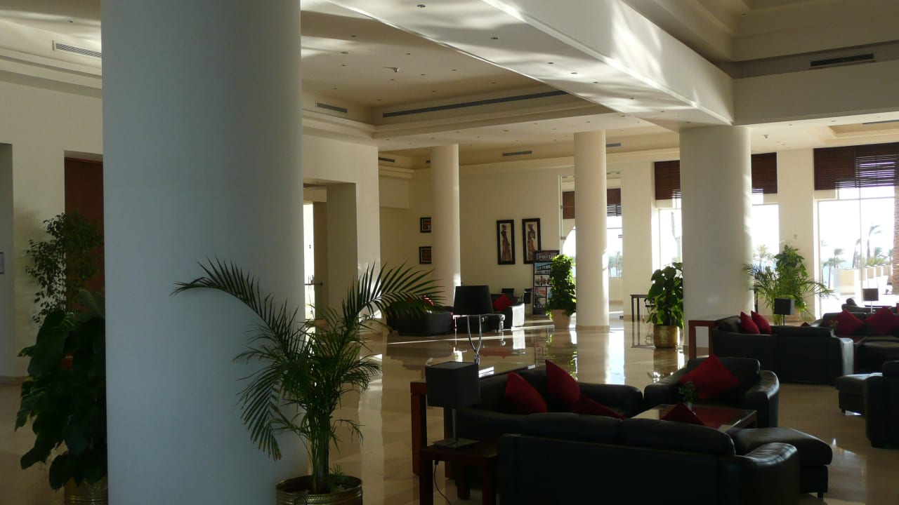 Morgenstimmung in der Lobby Cleopatra Luxury Resort Makadi Bay