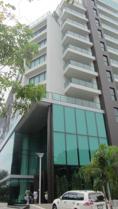 Chic Tower Hotel Pattaya Discovery Beach