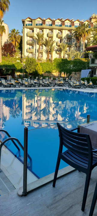 Pool Hotel Gardenia Beach