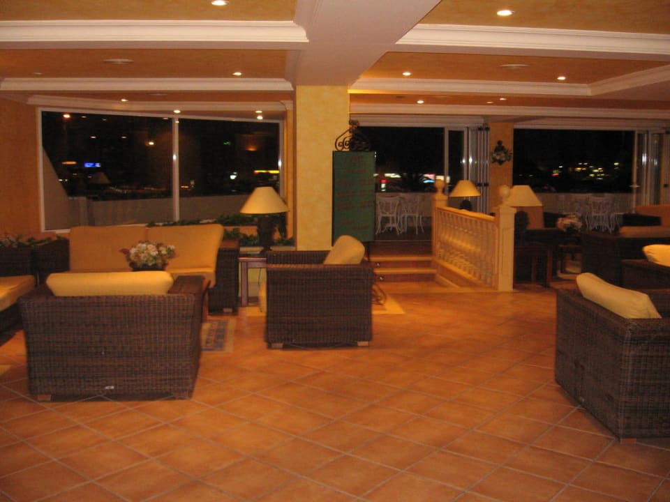 Ratany Ole Tropical Tenerife