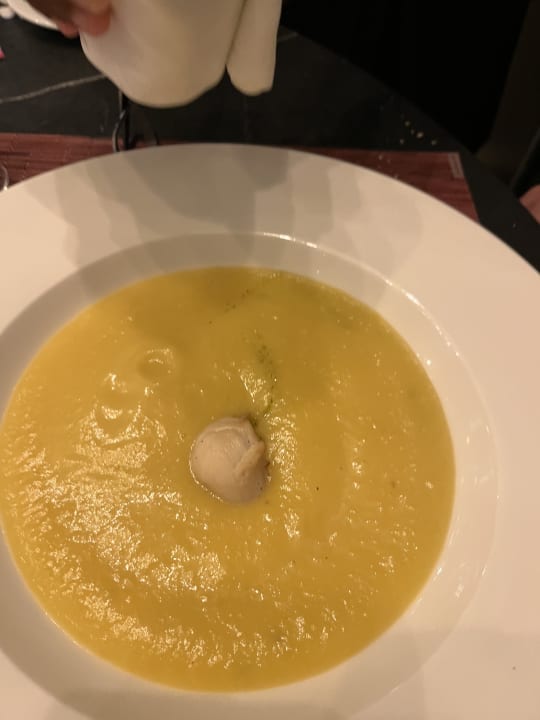 Gastro Hotel Riu Karamboa