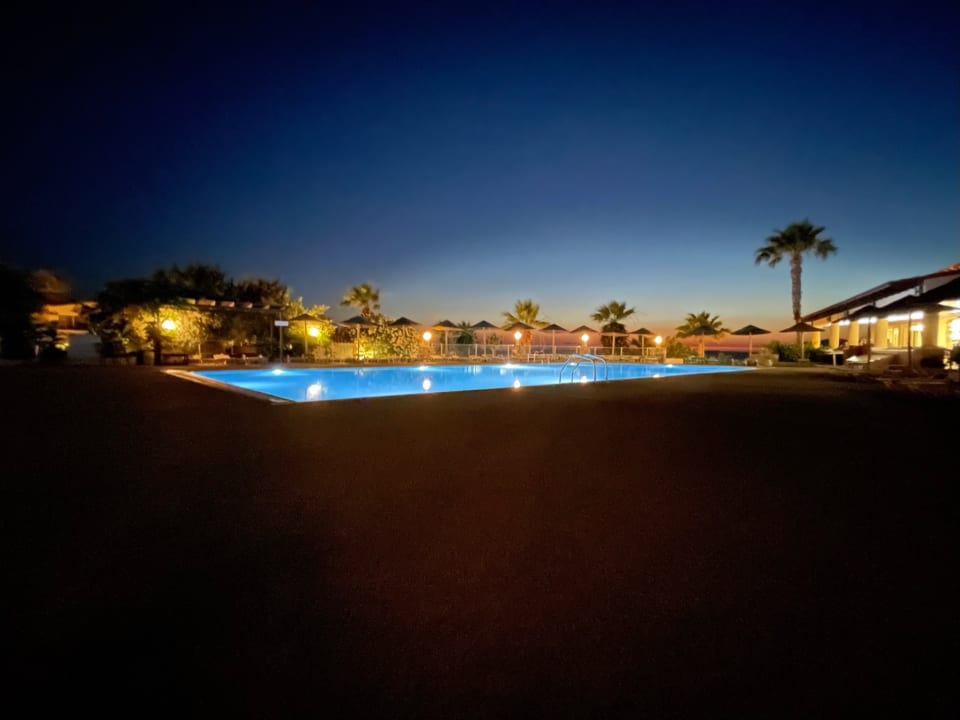 Pool Hotel Kouros Palace