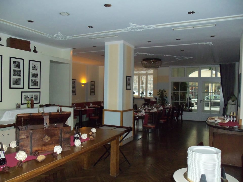 Webers Restaurant Gewandhaus Dresden, Autograph Collection