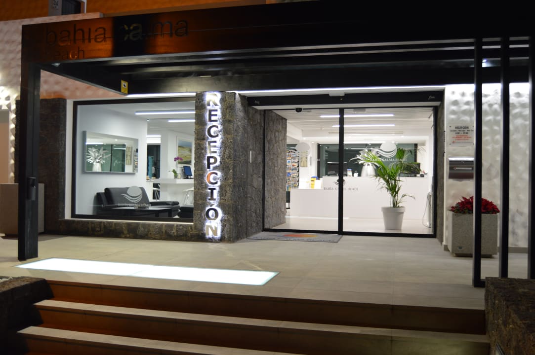 Außenansicht Hotel Bahia Calma Beach Casa Catalina