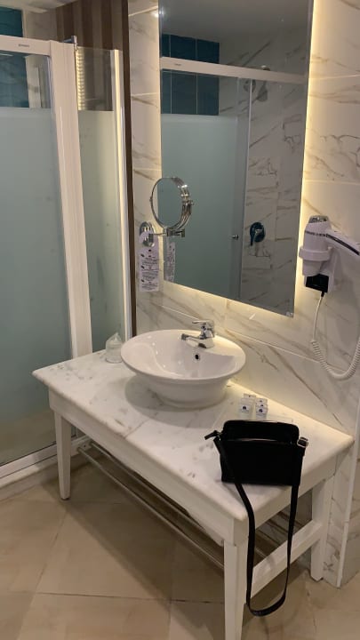 Zimmer Titanic Royal