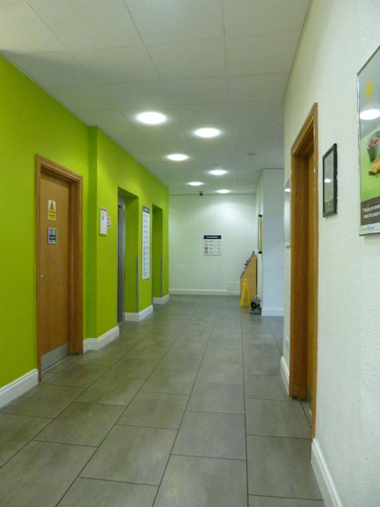 Bereich mit den Aufzügen ibis Styles London Excel