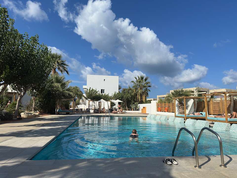 Pool Paralos Lifestyle Beach