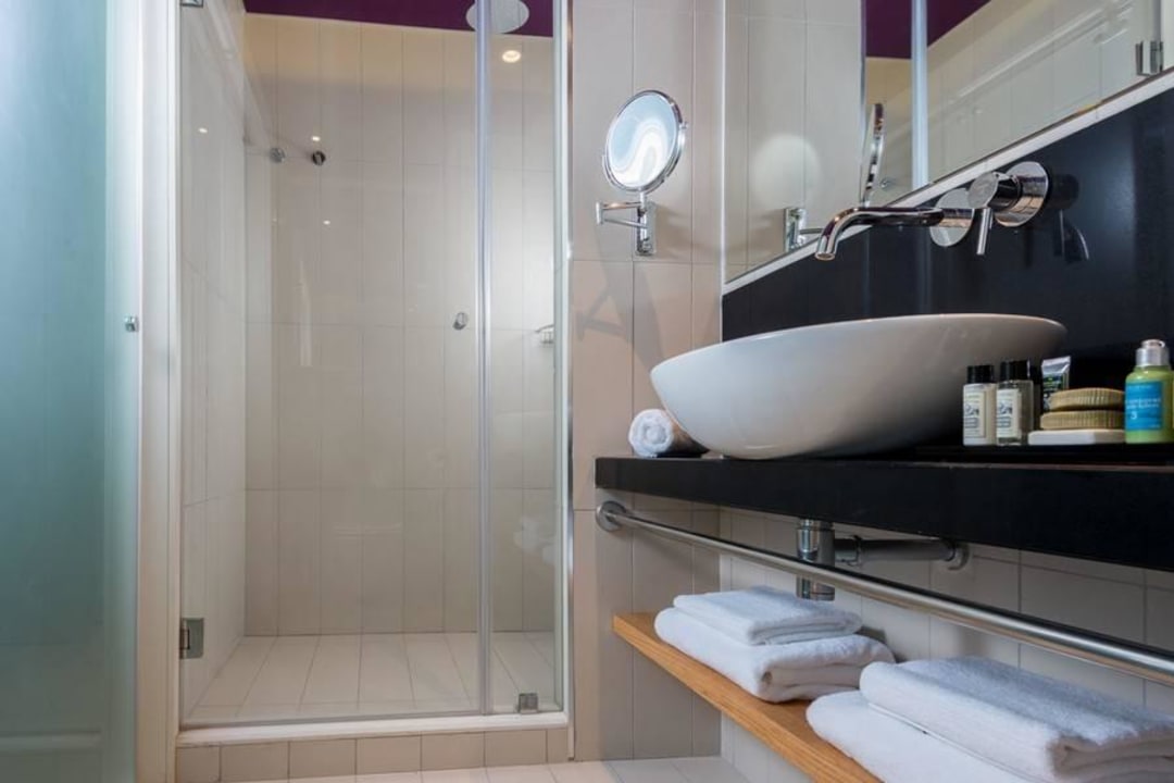 Bathroom NYX Tel Aviv