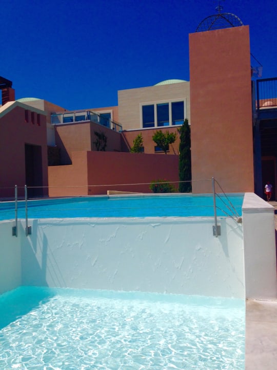 Pool Atlantica Belvedere Resort