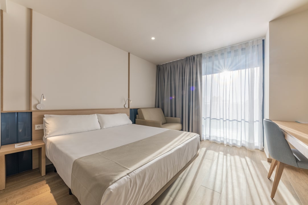 Zimmer Port Hotel Alicante City & Beach