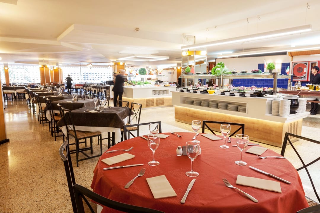 Gastro Hotel Xaine Park