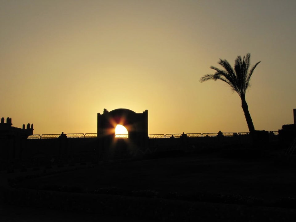 Sonnenuntergang Sentido Akassia Beach